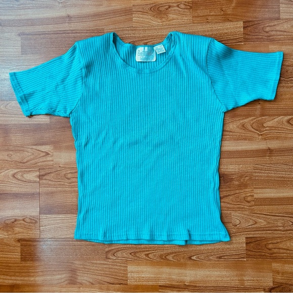 Reitmans Tops - 4/$15 Reitmans aqua t-shirt ribbed top